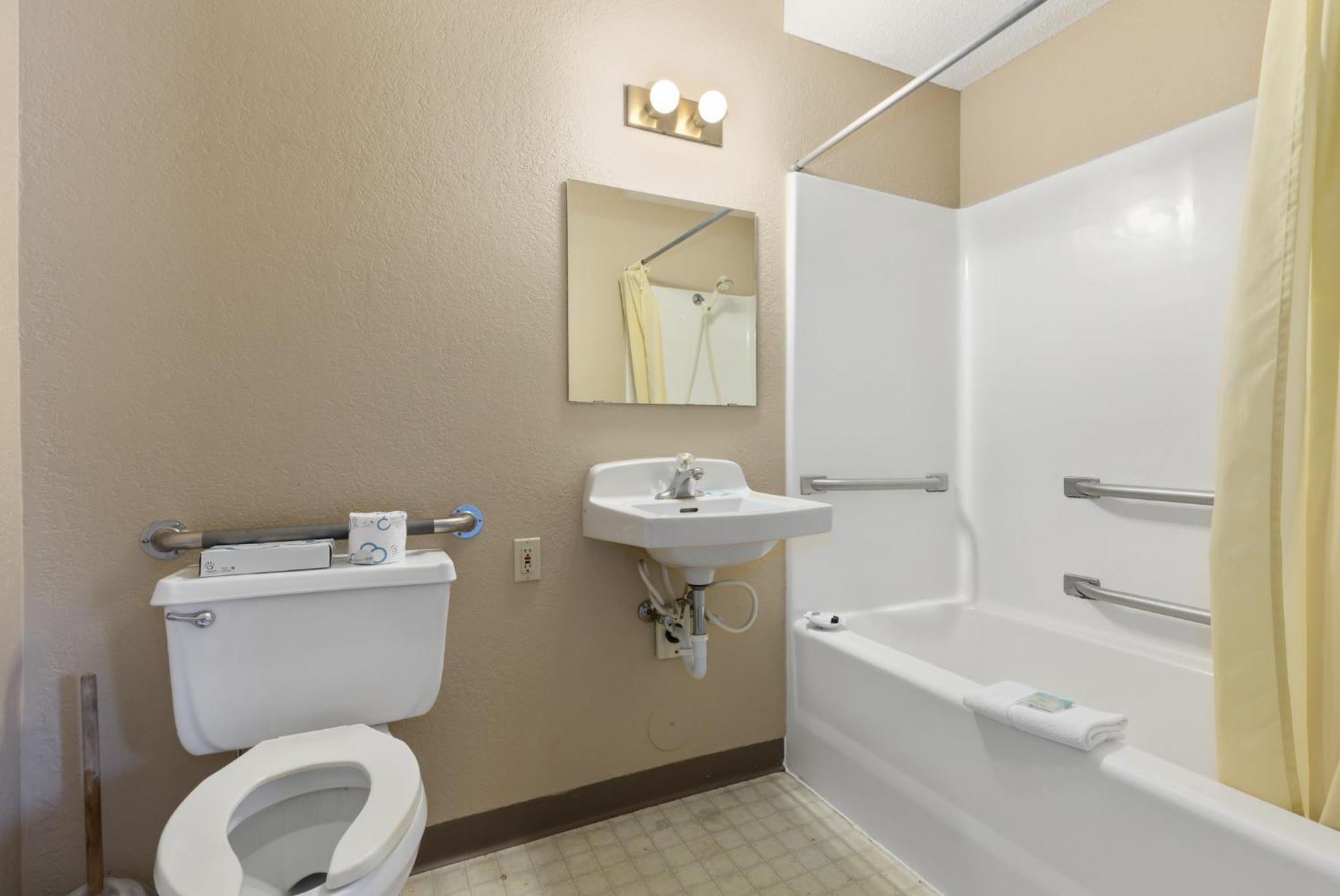 Pequot Lakes Commander Motel מראה חיצוני תמונה